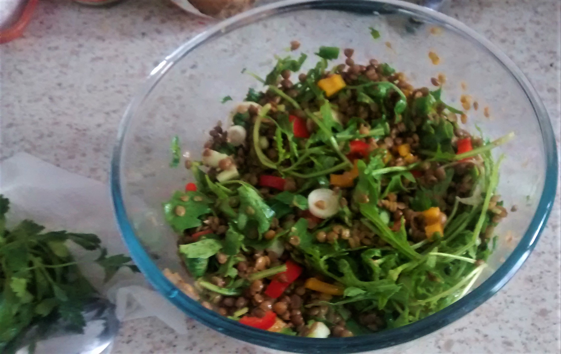 Lentils, rocket & tomatoes salad